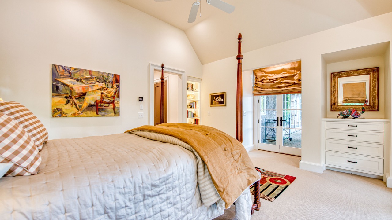Photo of Bedroom in Lake Toxaway