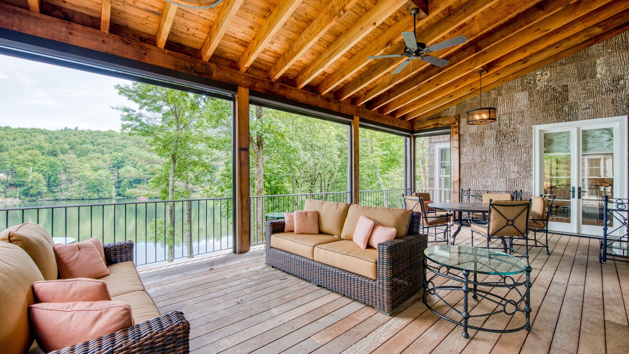Photo of Outdoor in Lake Toxaway