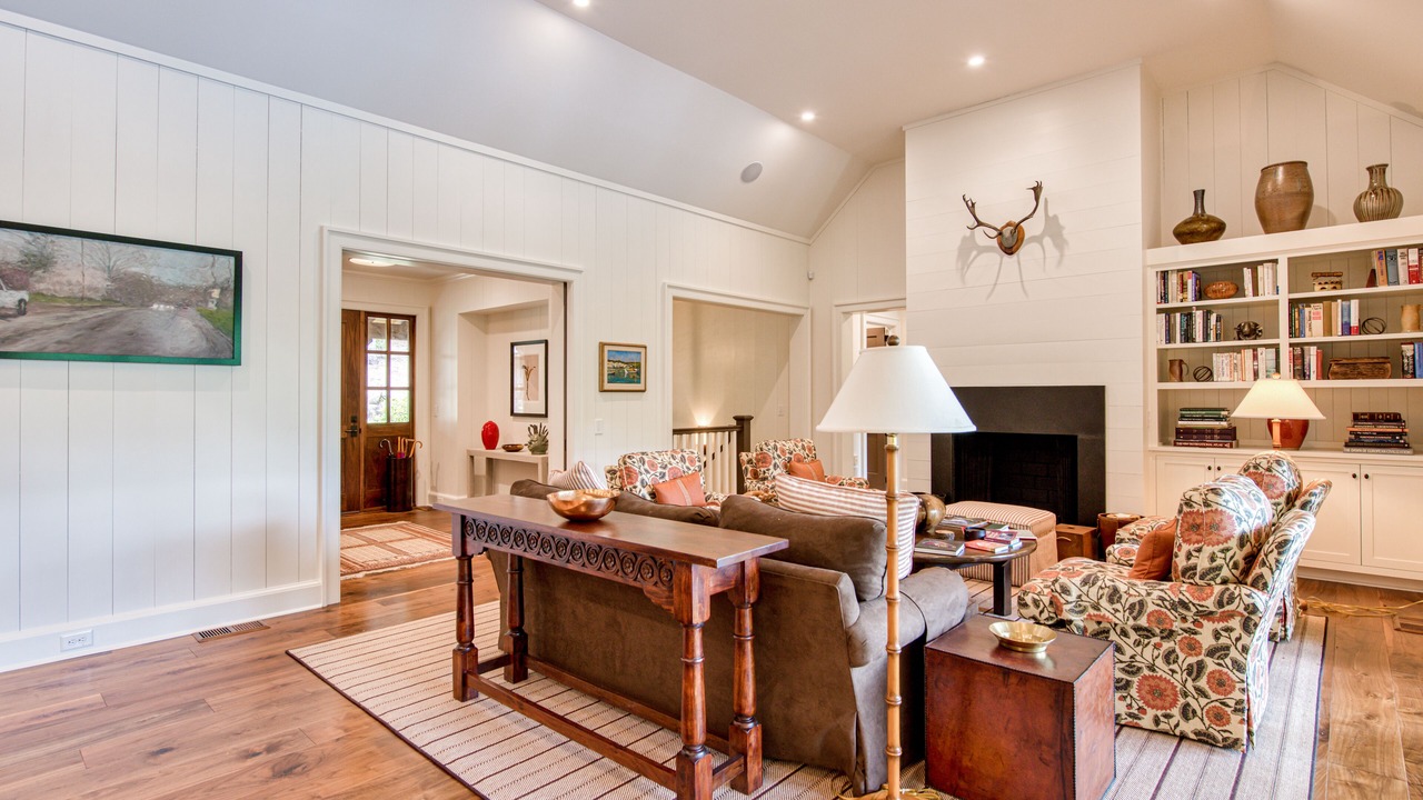 Photo of Livingroom in Lake Toxaway