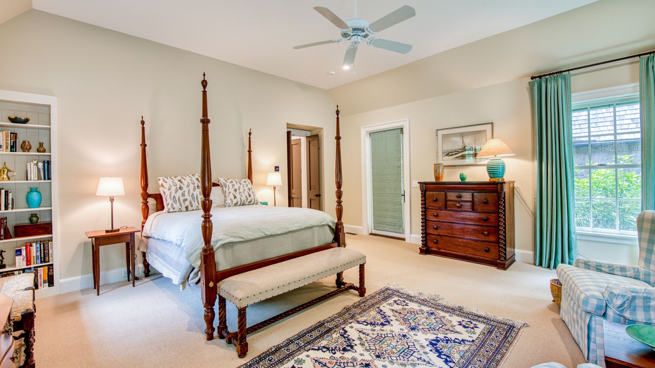 Photo of Bedroom in Lake Toxaway