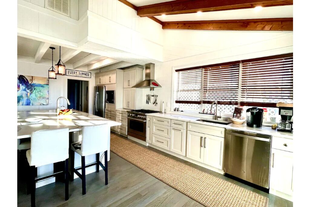 Photo of Kitchen in Manteo