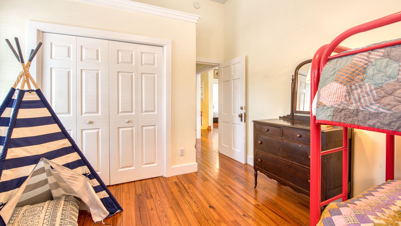 Photo of Bedroom in Lake Junaluska