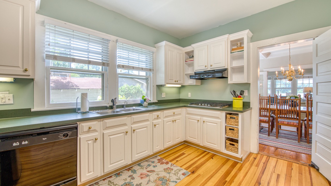 Photo of Kitchen in Lake Junaluska