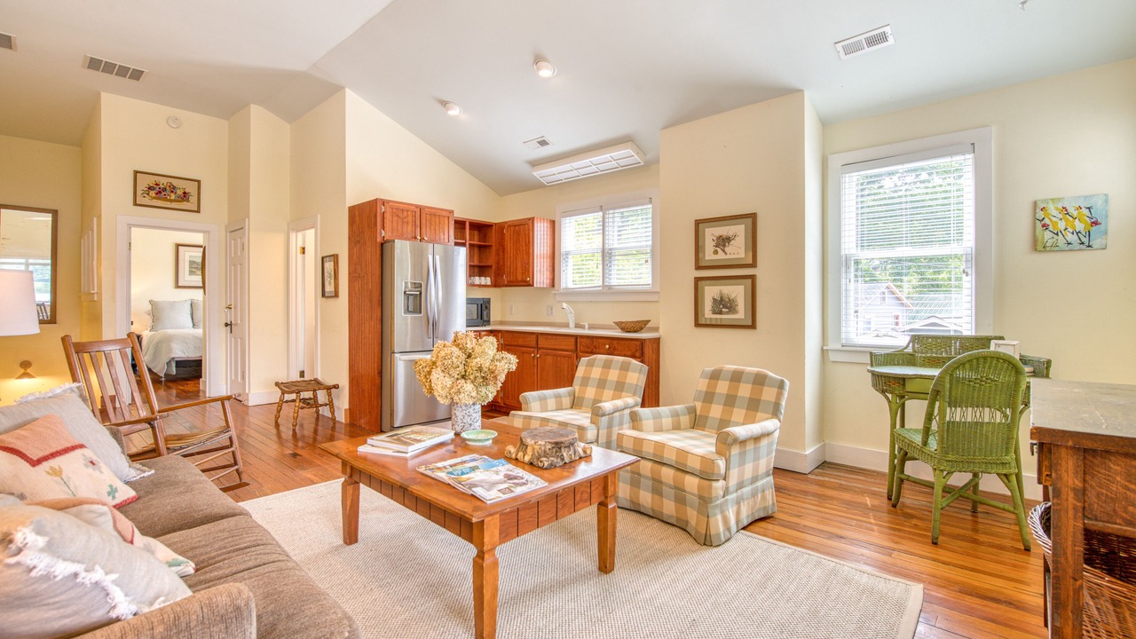 Photo of Livingroom in Lake Junaluska