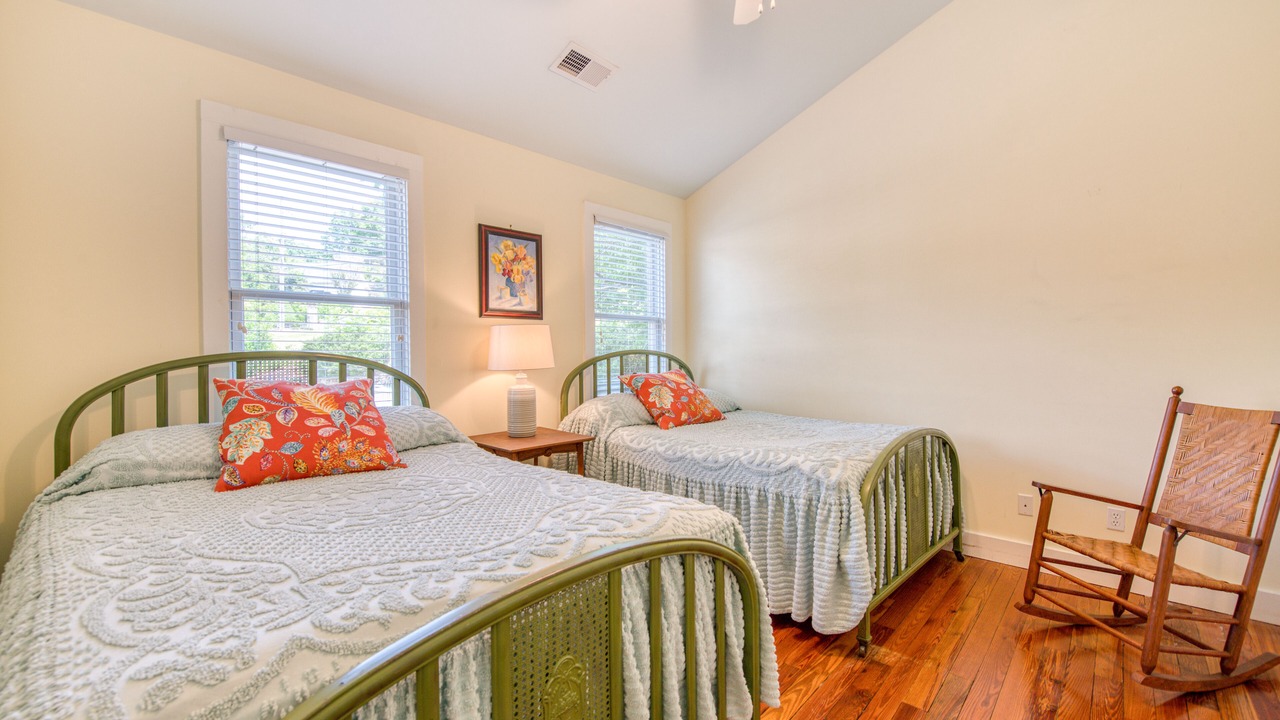 Photo of Bedroom in Lake Junaluska
