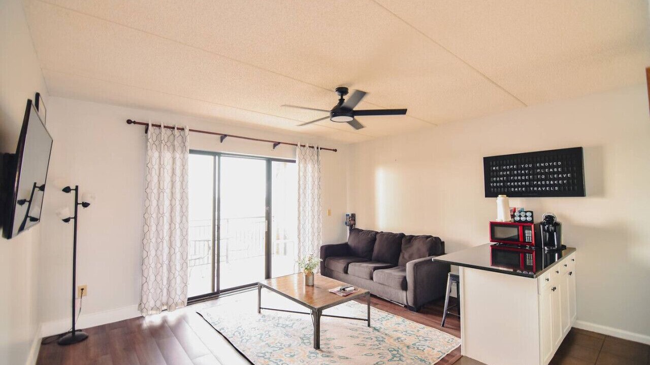 Photo of Livingroom in Downtown Wilmington