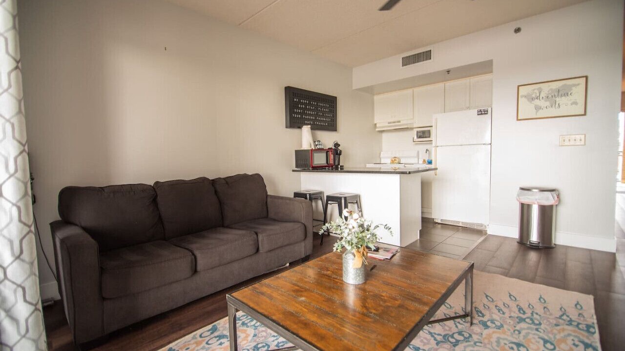Photo of Livingroom in Downtown Wilmington