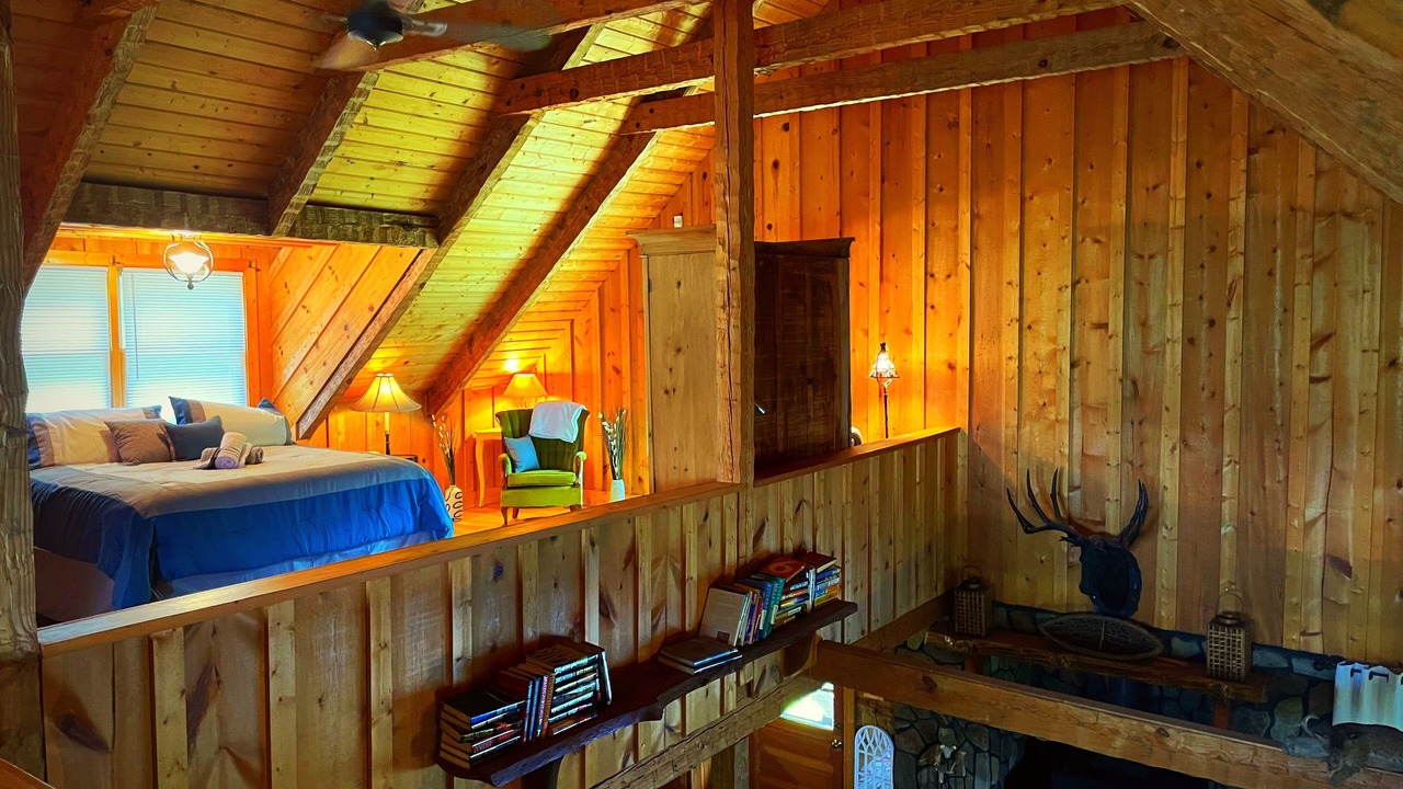 Photo of Bedroom in Scaly Mountain