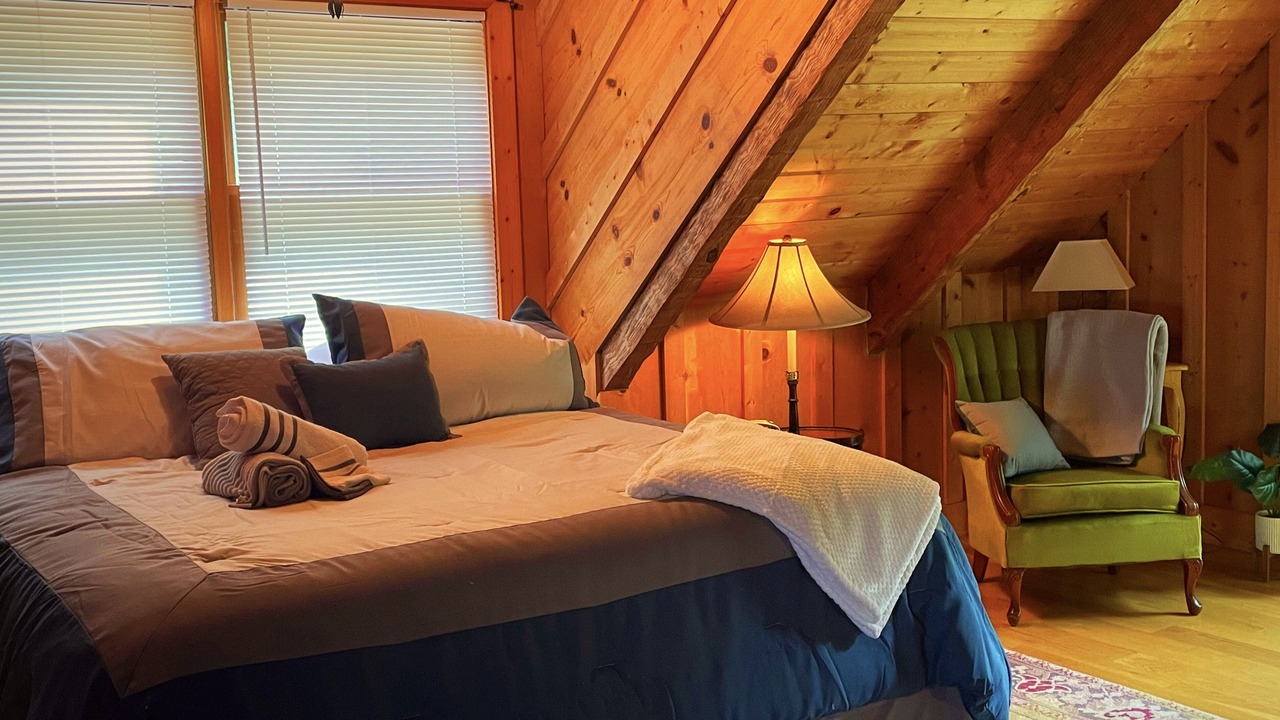 Photo of Bedroom in Scaly Mountain