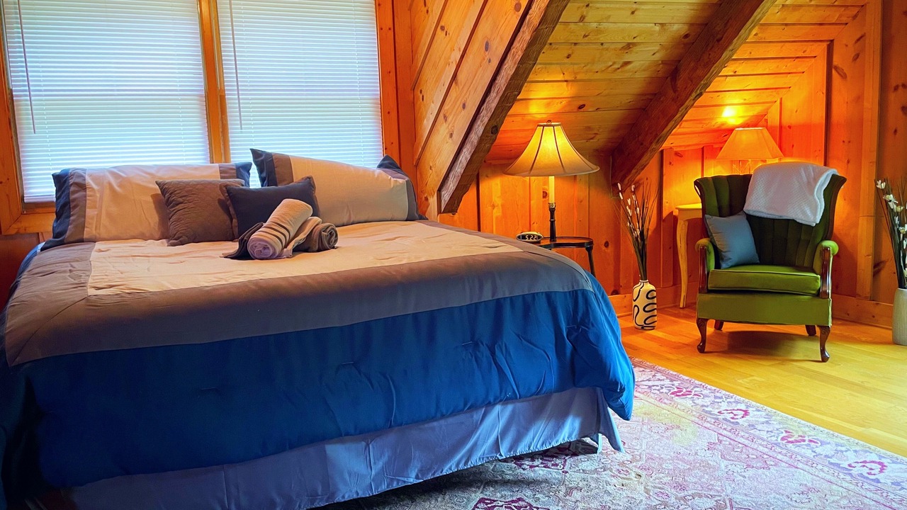 Photo of Bedroom in Scaly Mountain