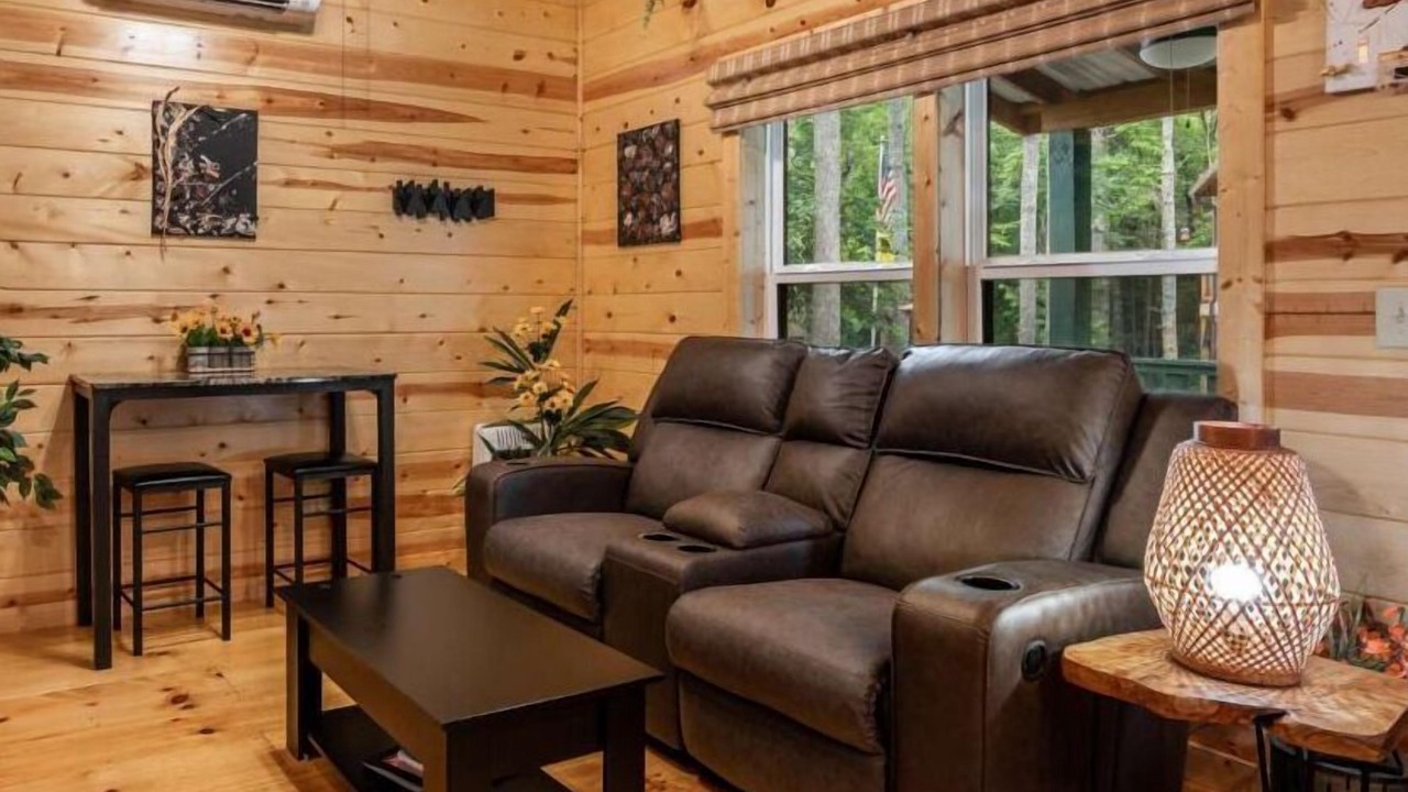 Photo of Livingroom in Murphy