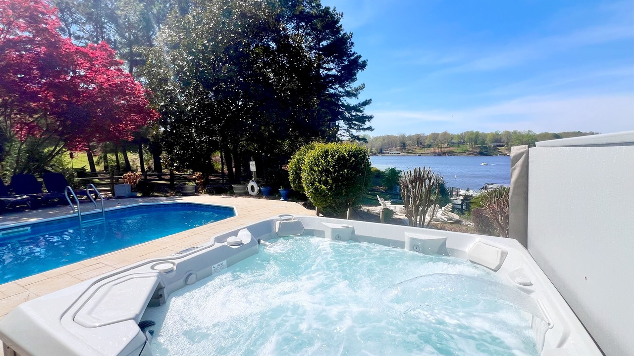 Photo of Outdoor in Dixie - Berryhill