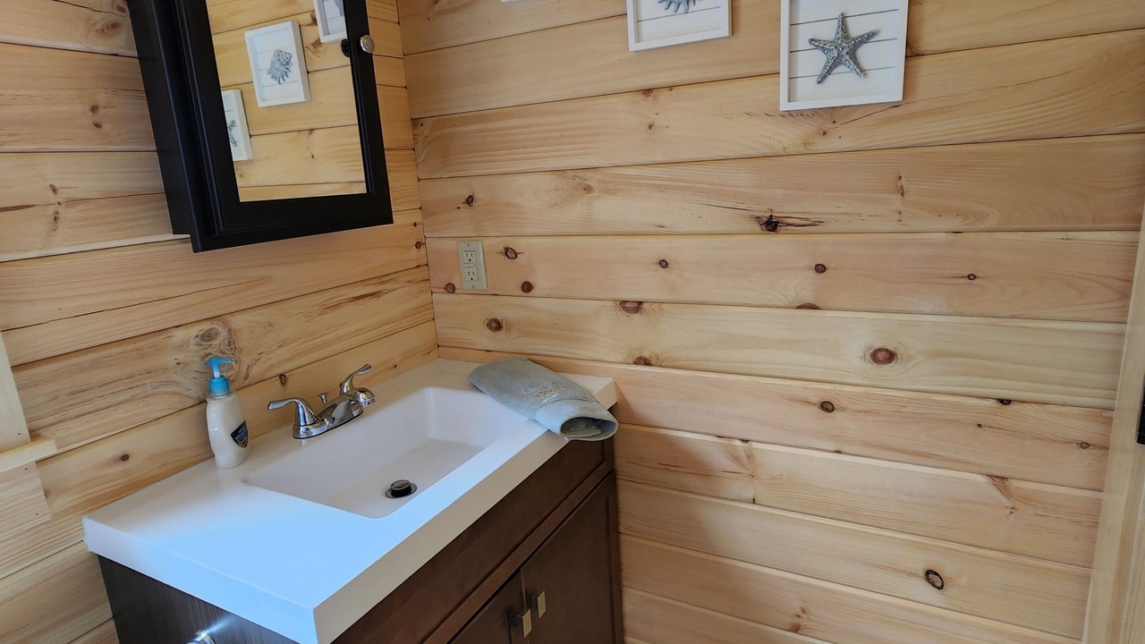 Photo of Bathroom in Core Creek