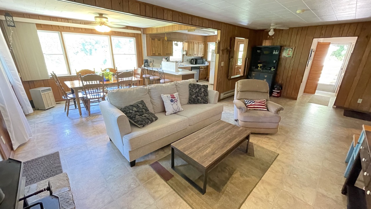 Photo of Livingroom in Bat Cave
