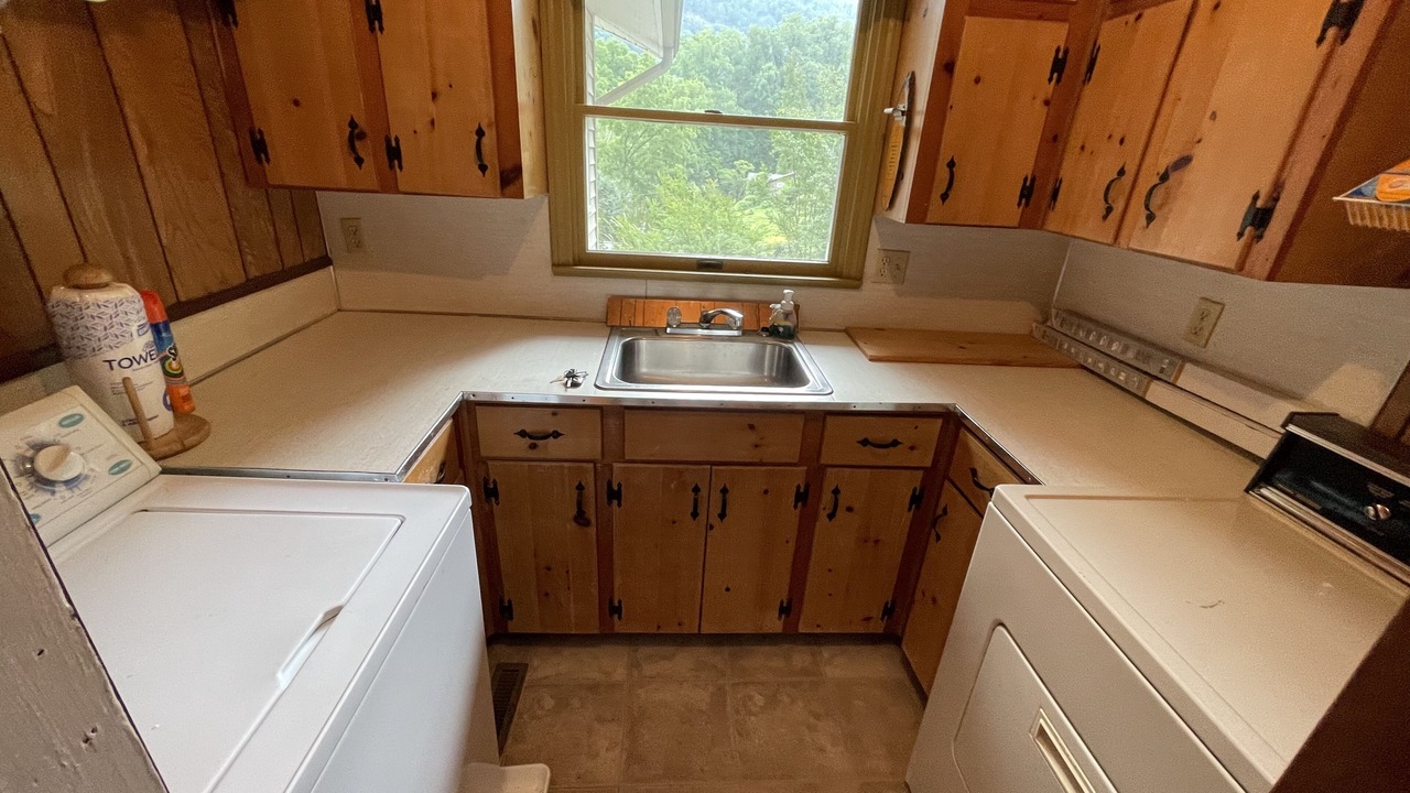 Photo of Kitchen in Bat Cave