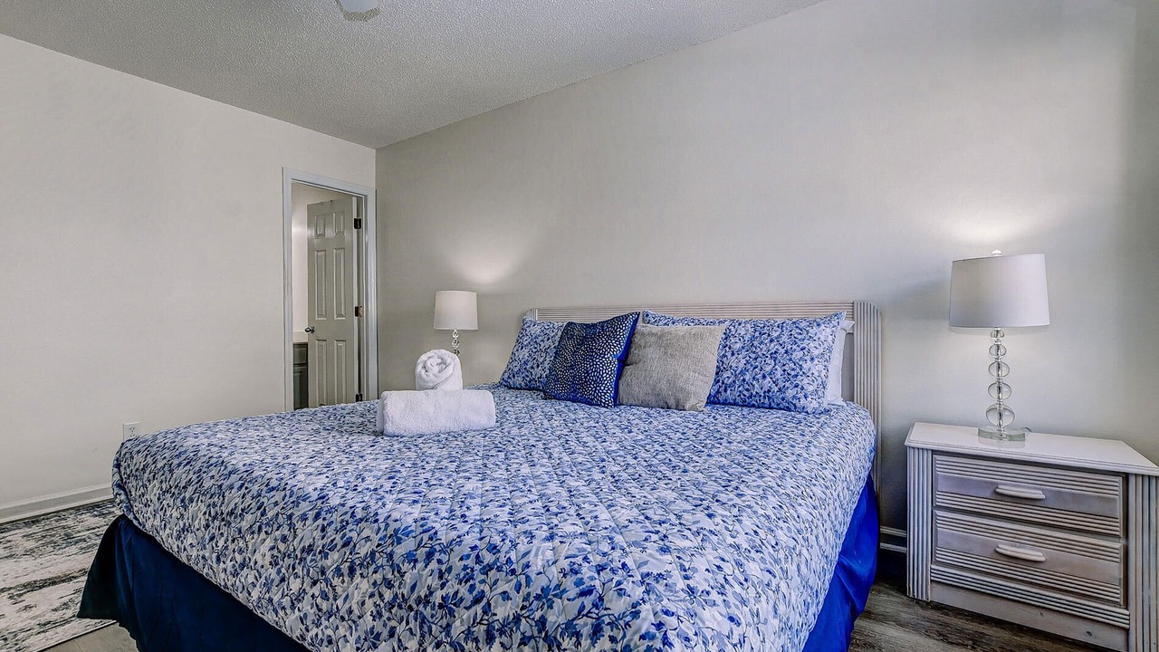 Photo of Bedroom in Ash