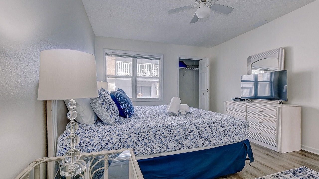 Photo of Bedroom in Ash