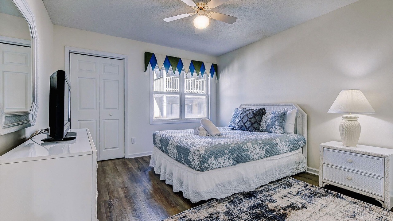 Photo of Bedroom in Ash