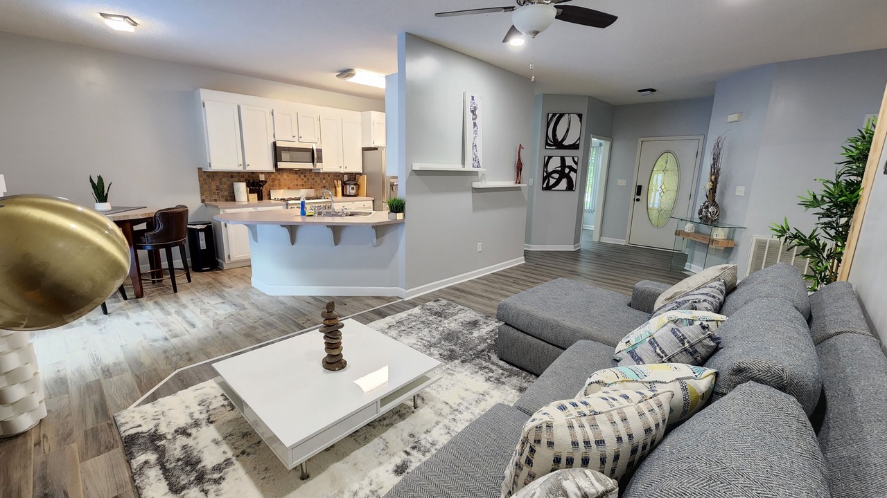 Photo of Livingroom in Conover