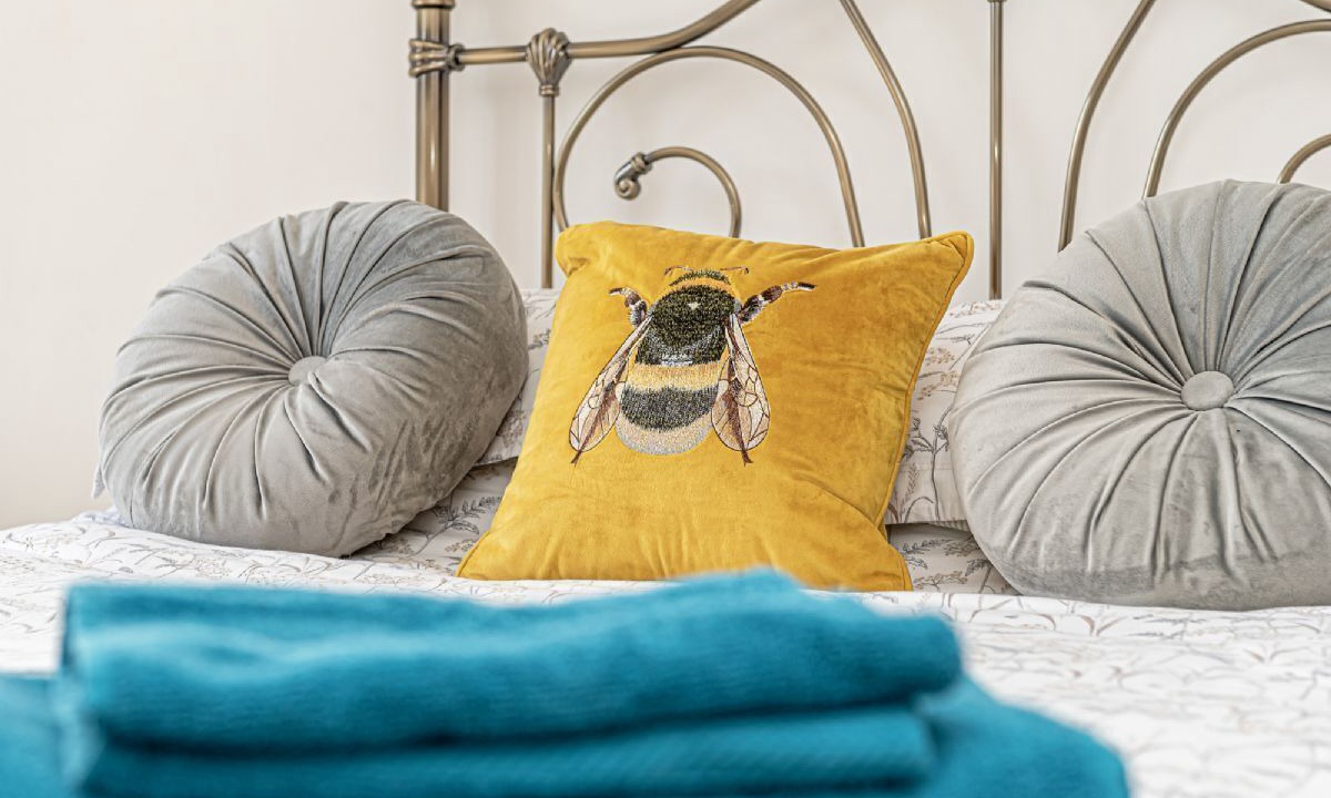 Photo of Bedroom in Cemaes Bay