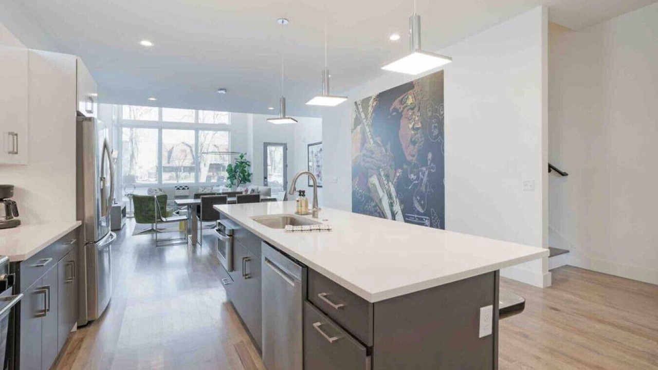 Photo of Kitchen in Eighth Avenue