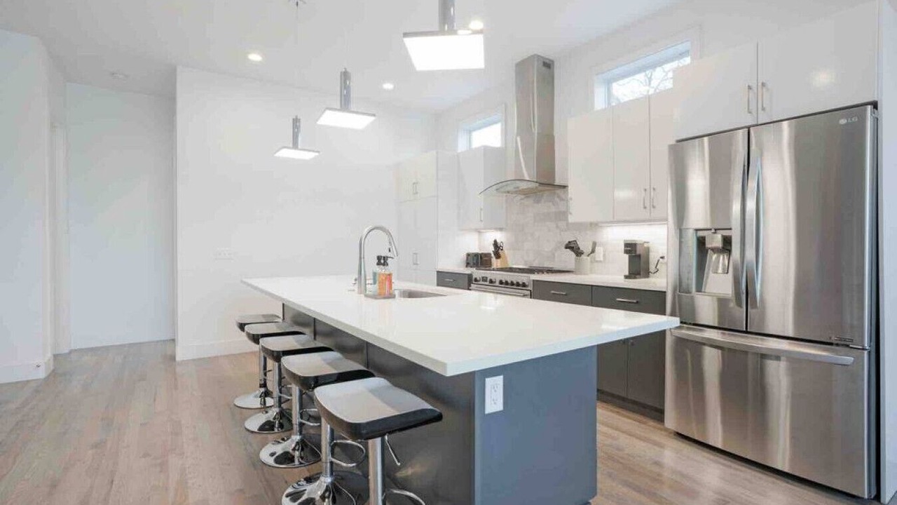 Photo of Kitchen in Eighth Avenue