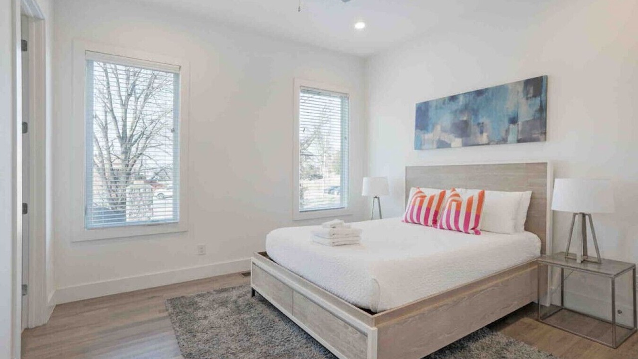 Photo of Bedroom in Eighth Avenue