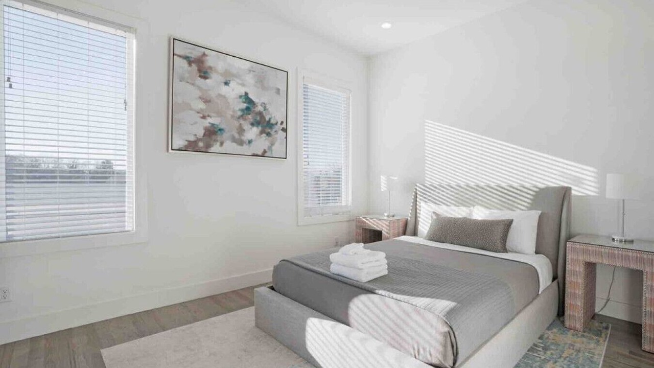 Photo of Bedroom in Eighth Avenue