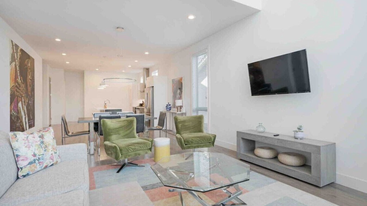 Photo of Livingroom in Eighth Avenue