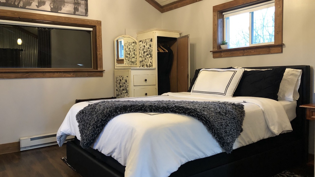 Photo of Bedroom in Waynesville