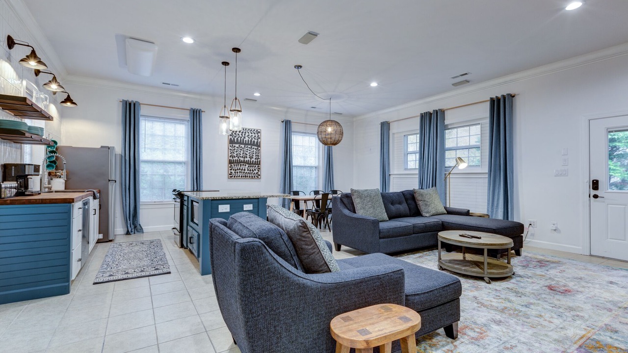 Photo of Livingroom in Winston - Salem