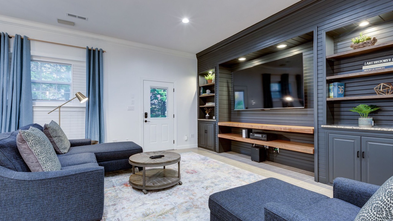 Photo of Livingroom in Winston - Salem