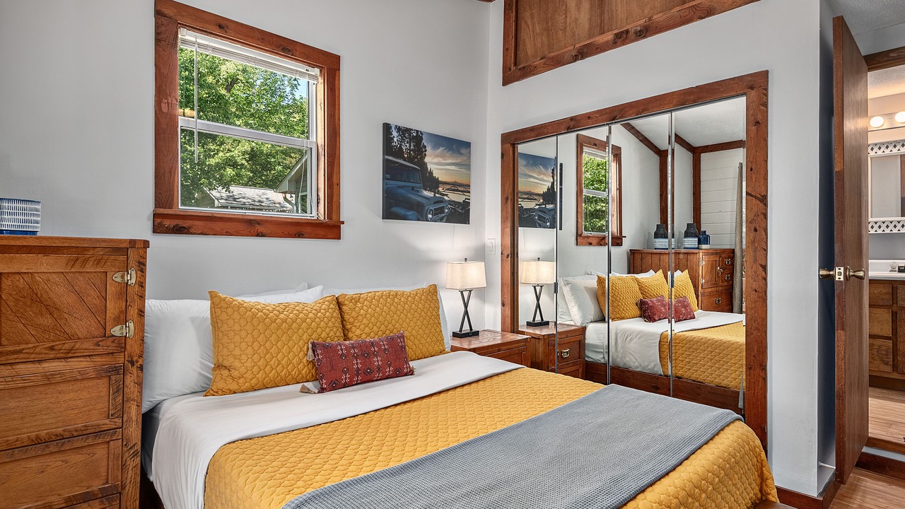 Photo of Bedroom in Horse Shoe