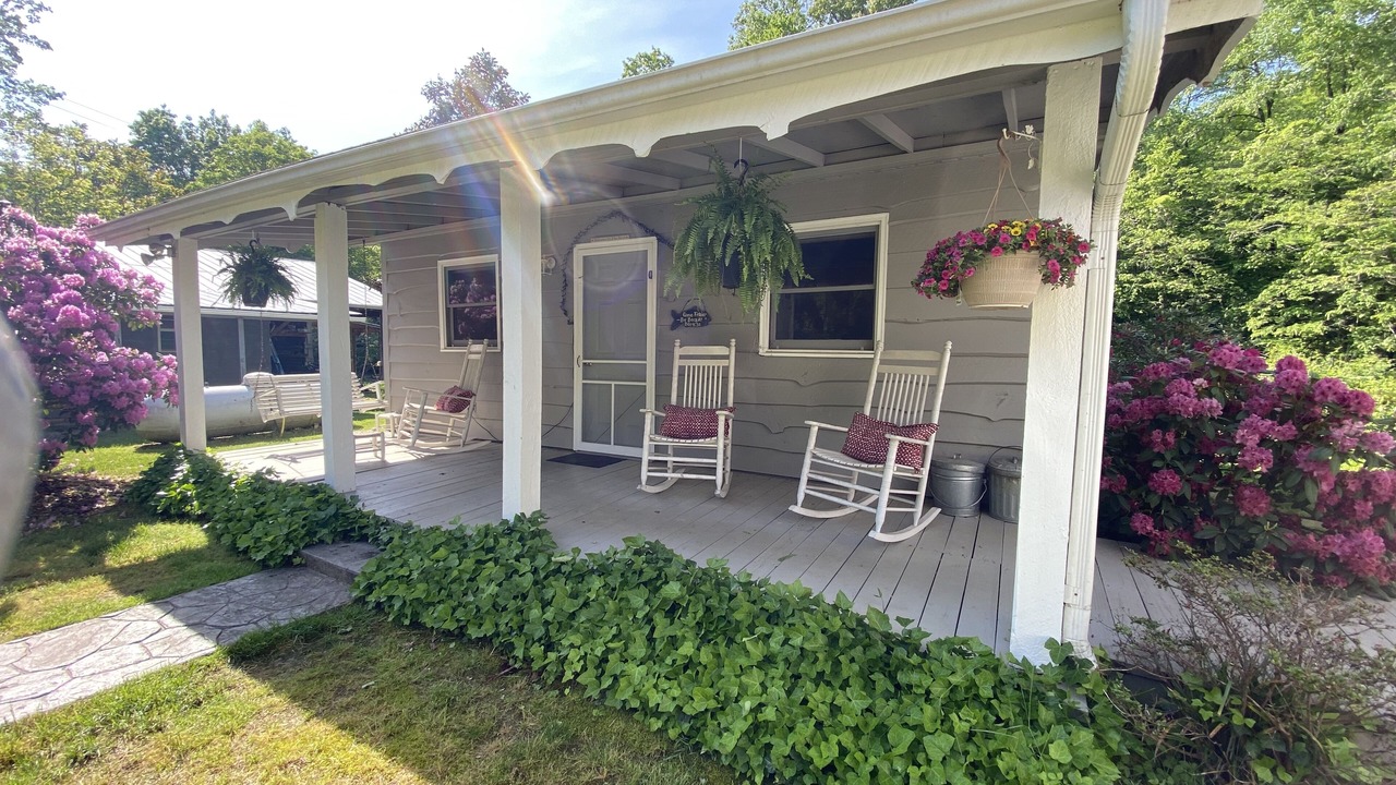 Photo of Patio Balcony in Horse Shoe