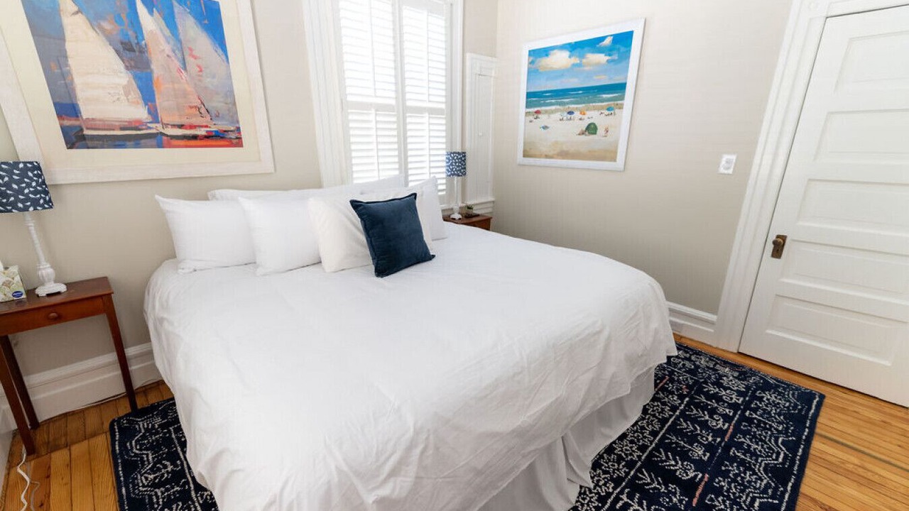 Photo of Bedroom in Edenton