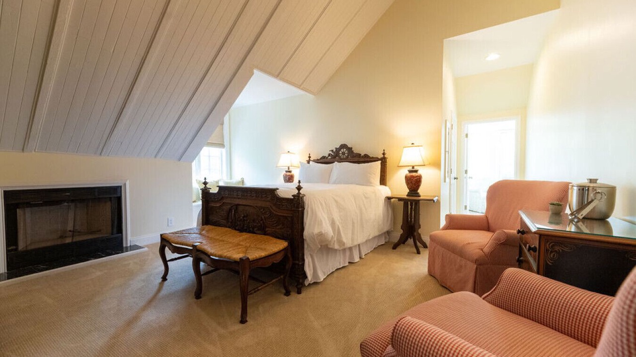Photo of Livingroom in Edenton