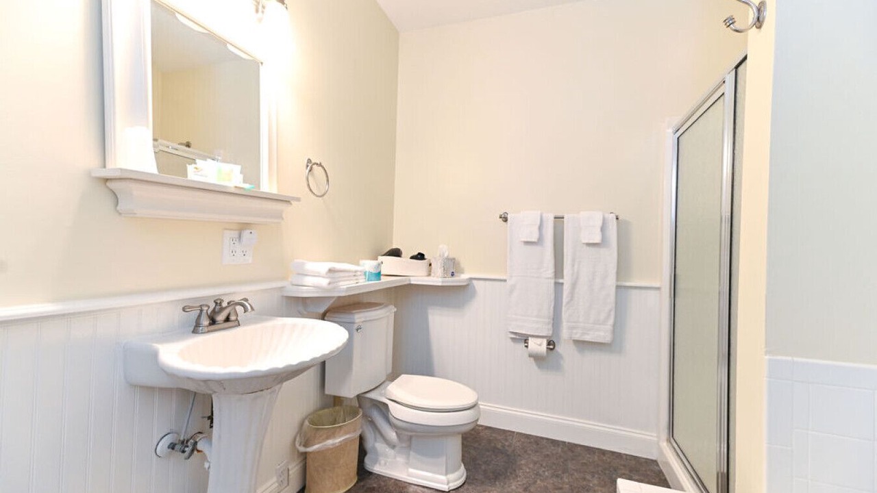 Photo of Bathroom in Edenton