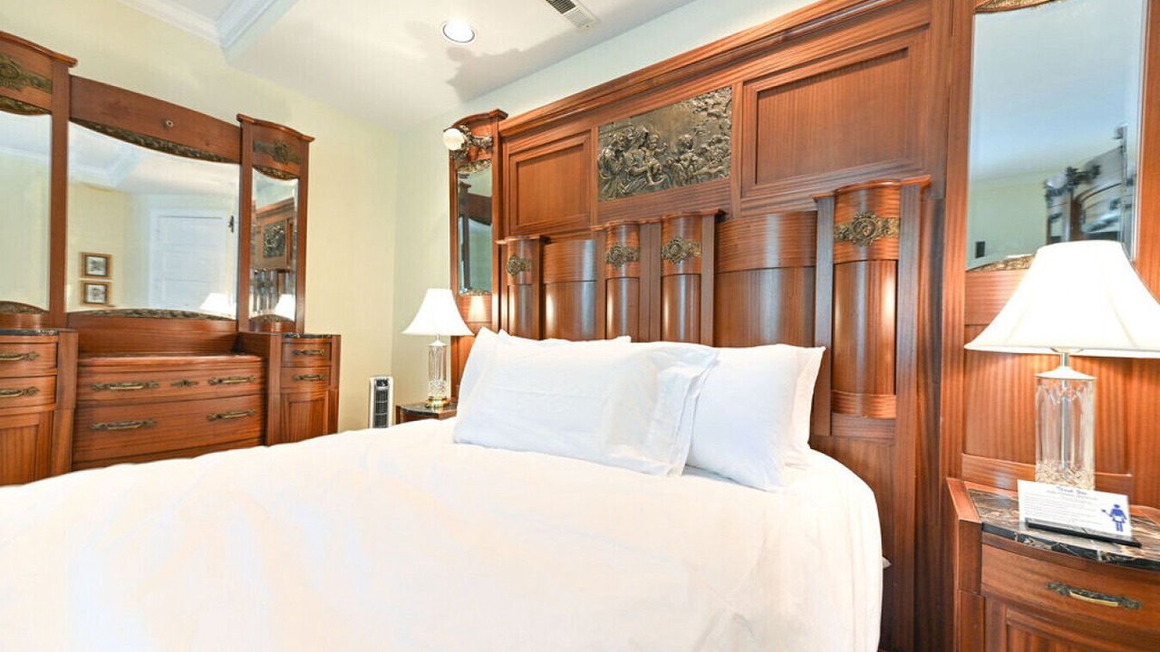 Photo of Bedroom in Edenton