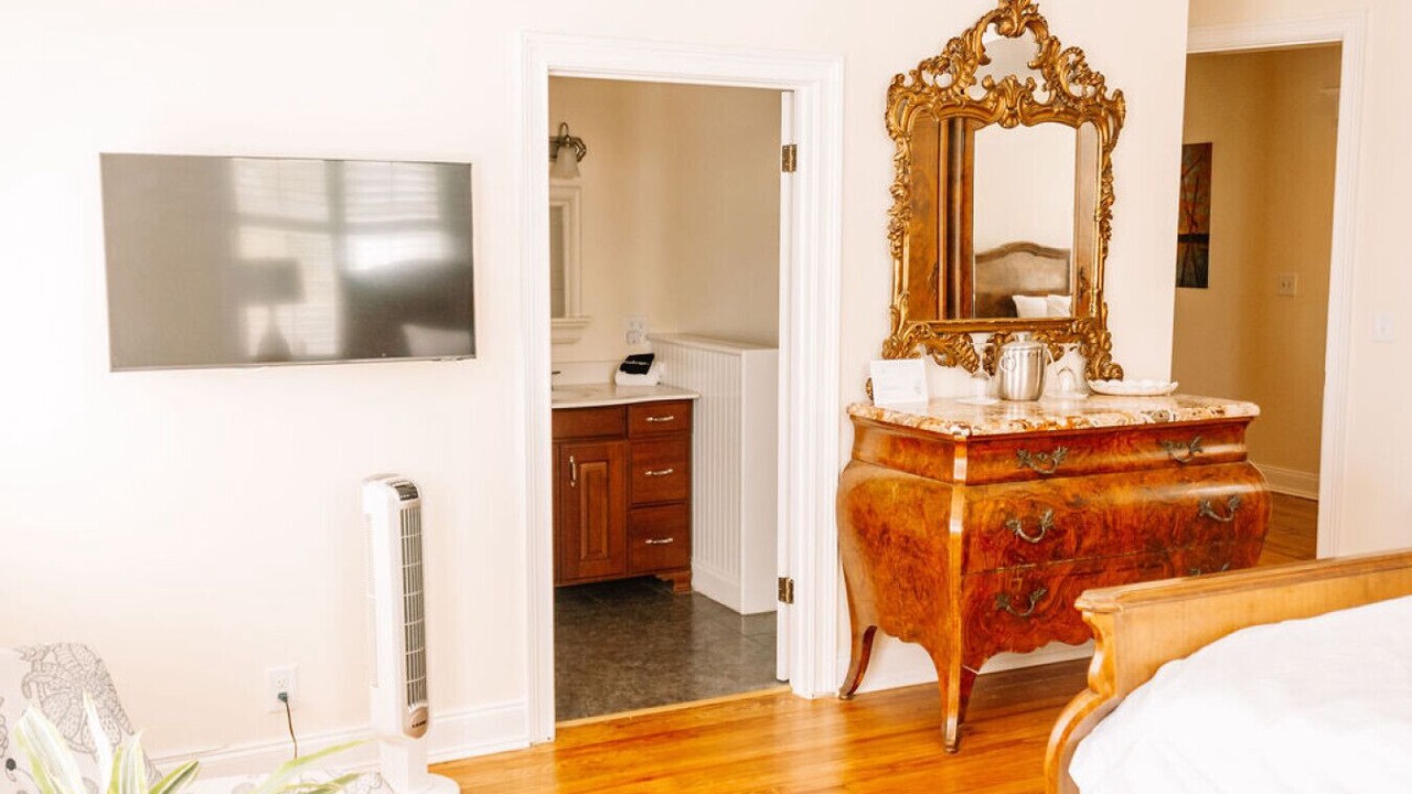 Photo of Bedroom in Edenton
