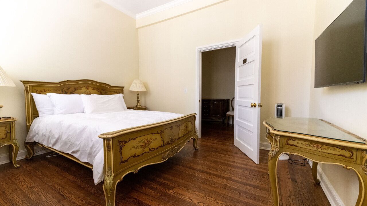 Photo of Bedroom in Edenton