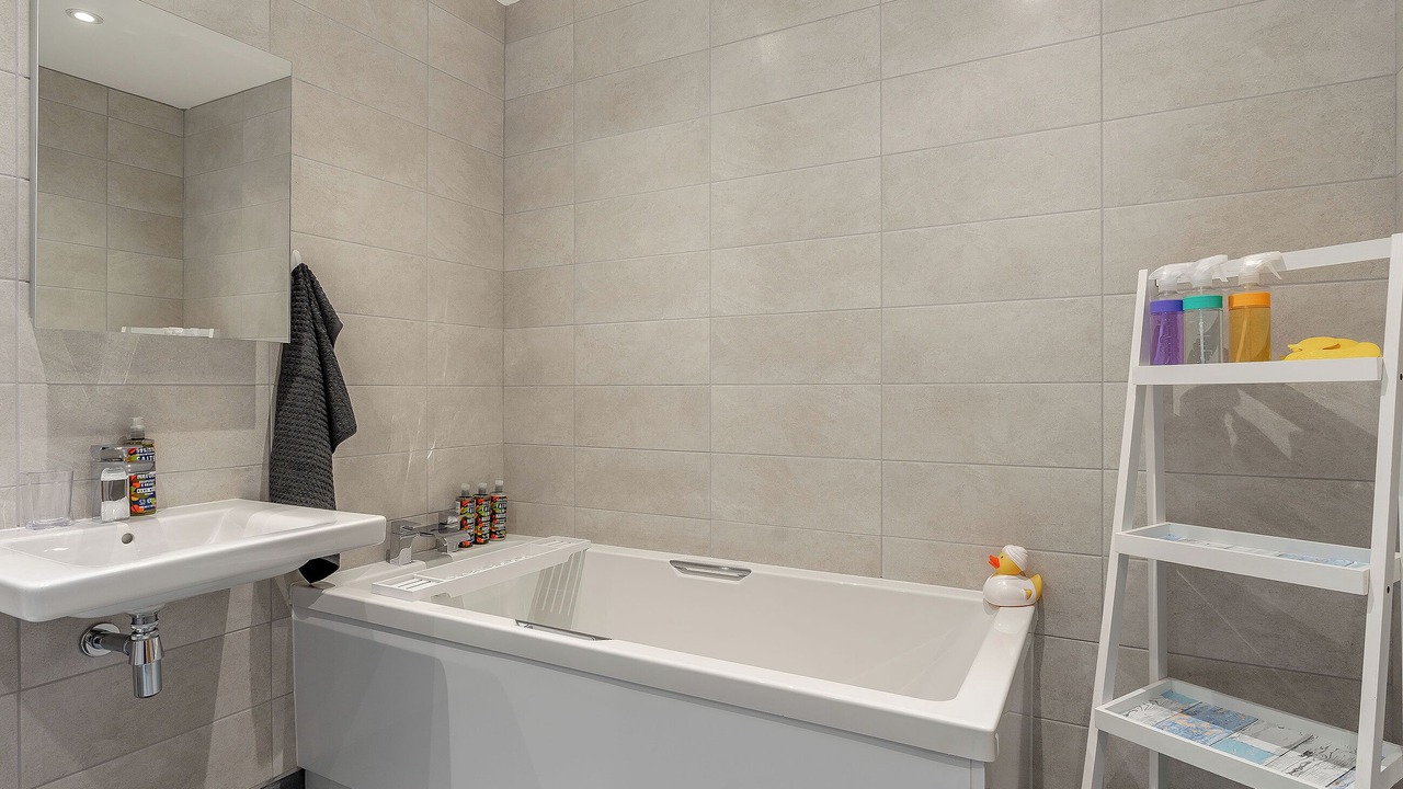 Photo of Bathroom in Eastgate