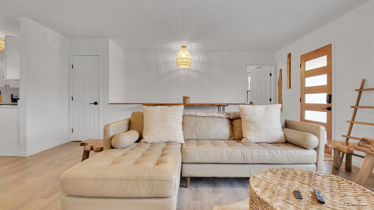 Photo of Livingroom in Swannanoa