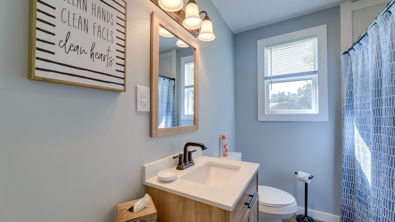 Photo of Bathroom in New Bern