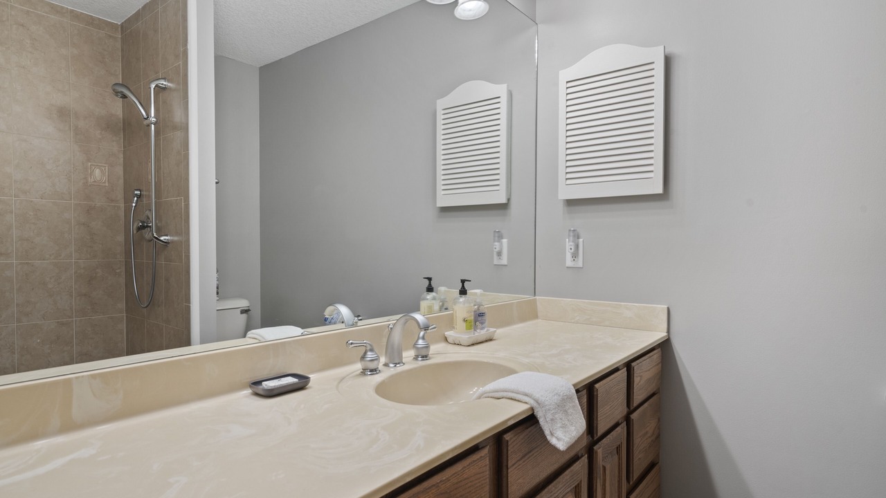 Photo of Bathroom in Cullowhee