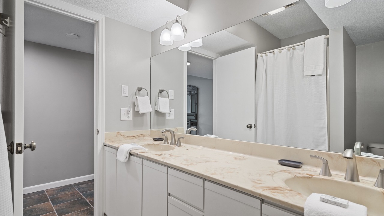 Photo of Bathroom in Cullowhee