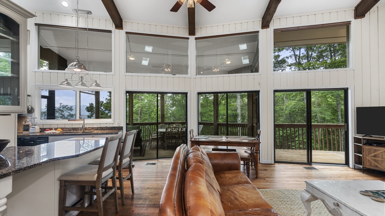 Photo of Bedroom in Cullowhee