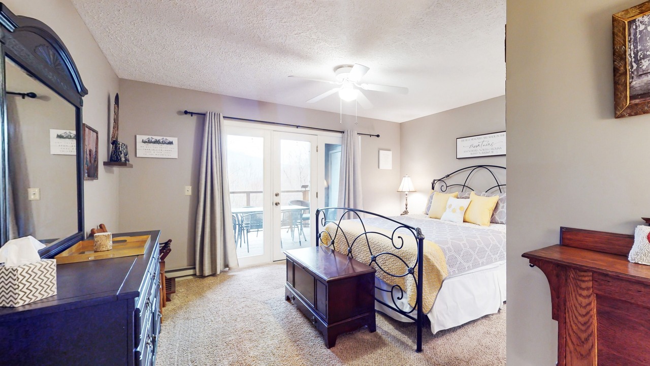 Photo of Bedroom in Seven Devils