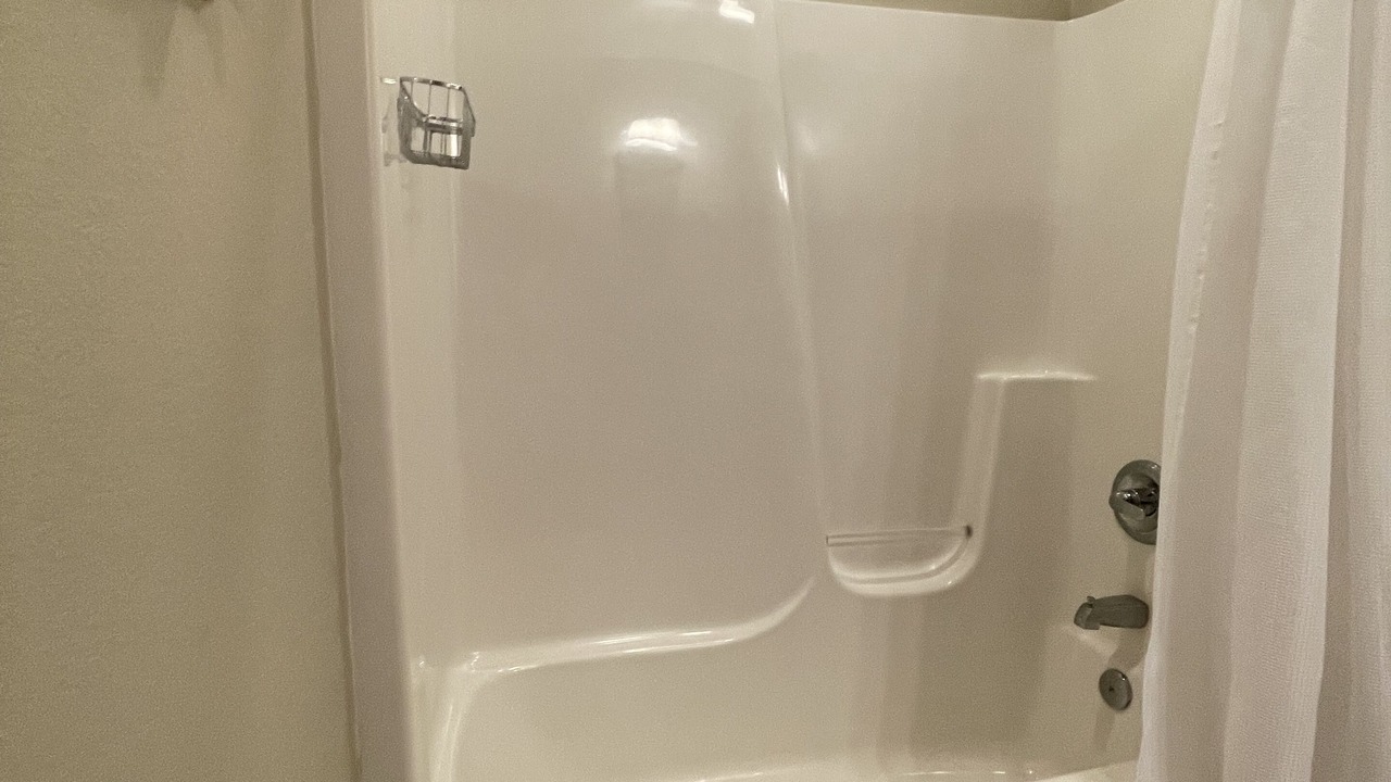 Photo of Bathroom in Unaka