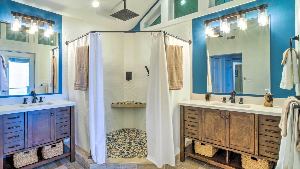 Photo of Bathroom in Waynesville