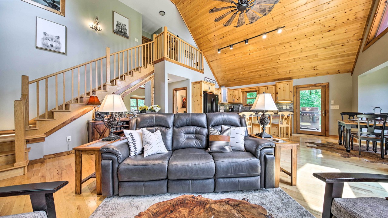 Photo of Livingroom in Indian Rock Springs